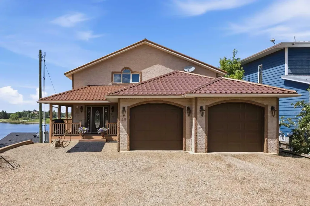 49 Bay View Street Rochon Sands AB T0C 3B0