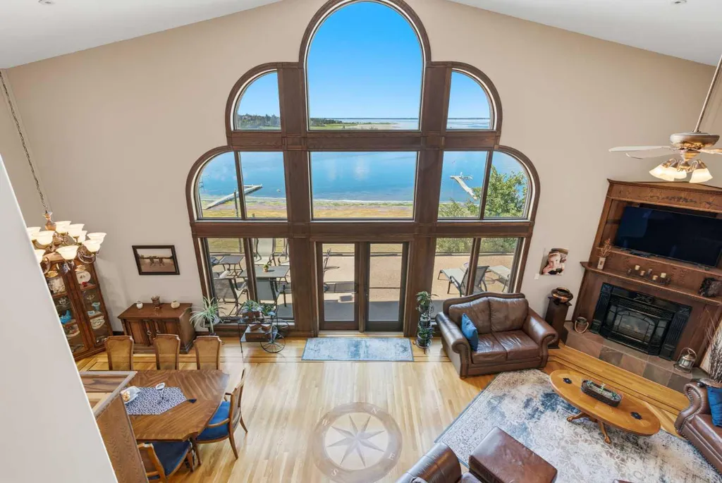 49 Bay View Street Rochon Sands AB T0C 3B0