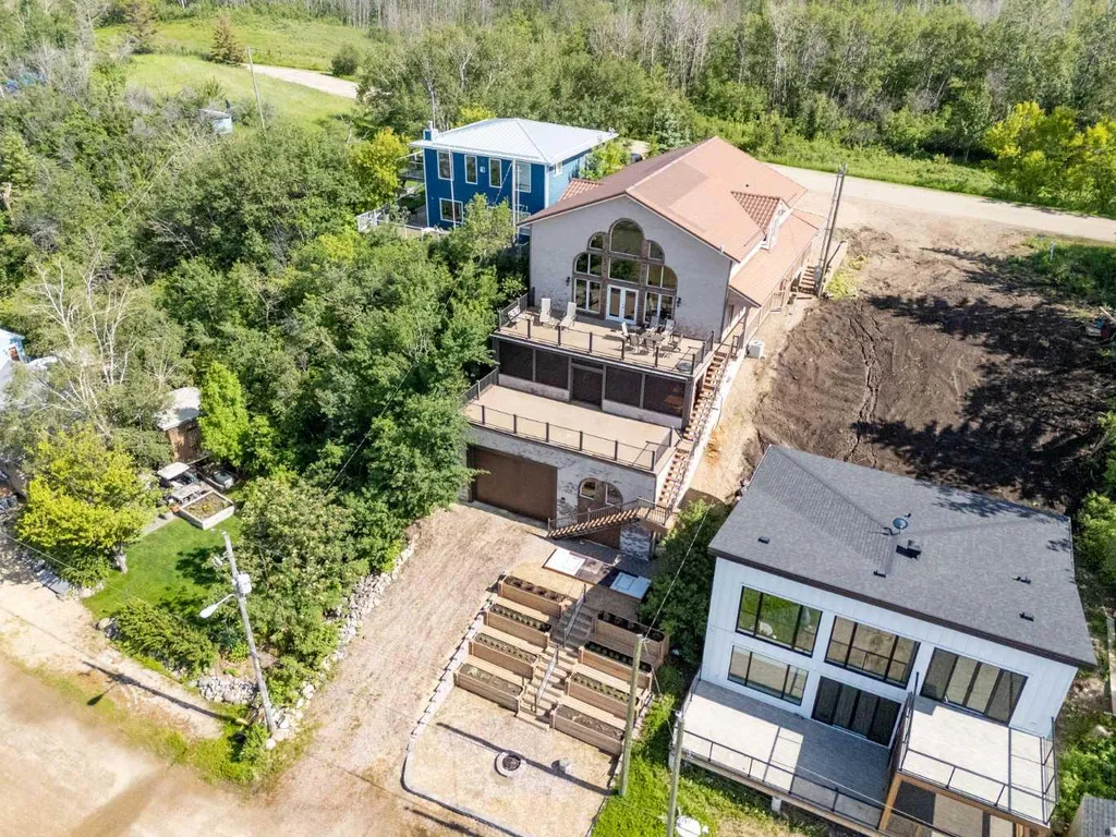 49 Bay View Street Rochon Sands AB T0C 3B0