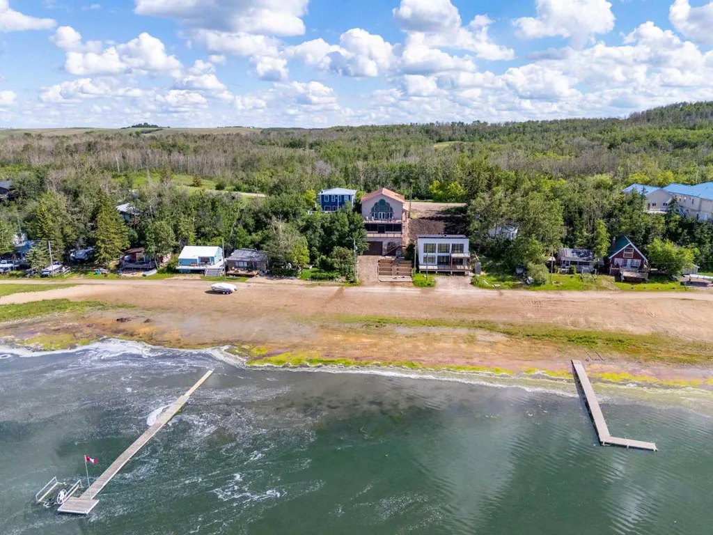 49 Bay View Street Rochon Sands AB T0C 3B0