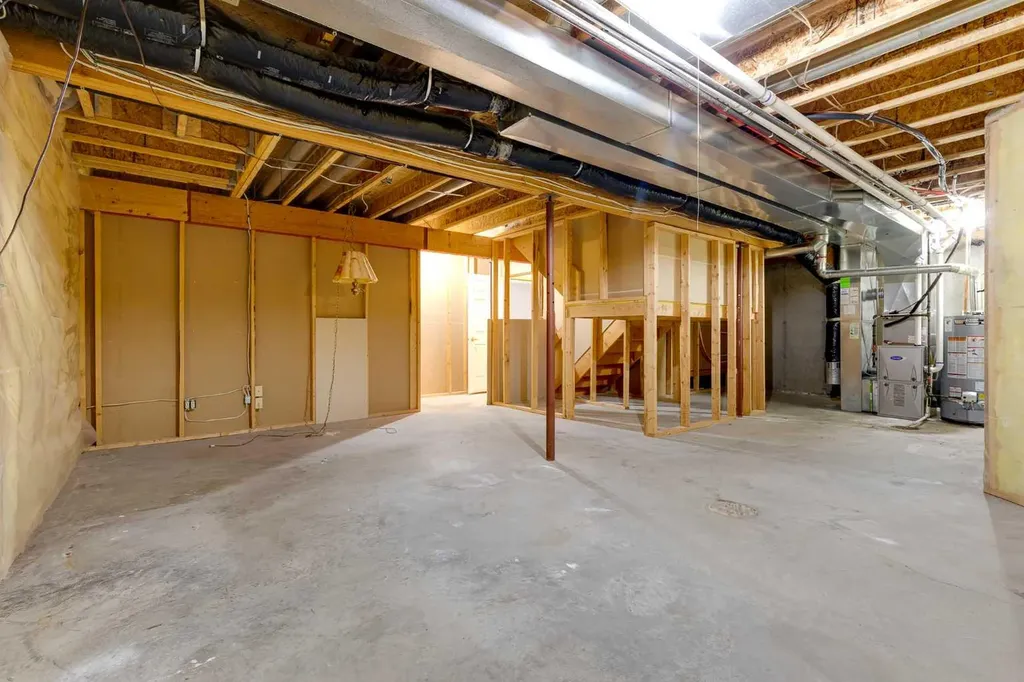 20 Douglasview Park SE Calgary AB T2Z 2R9