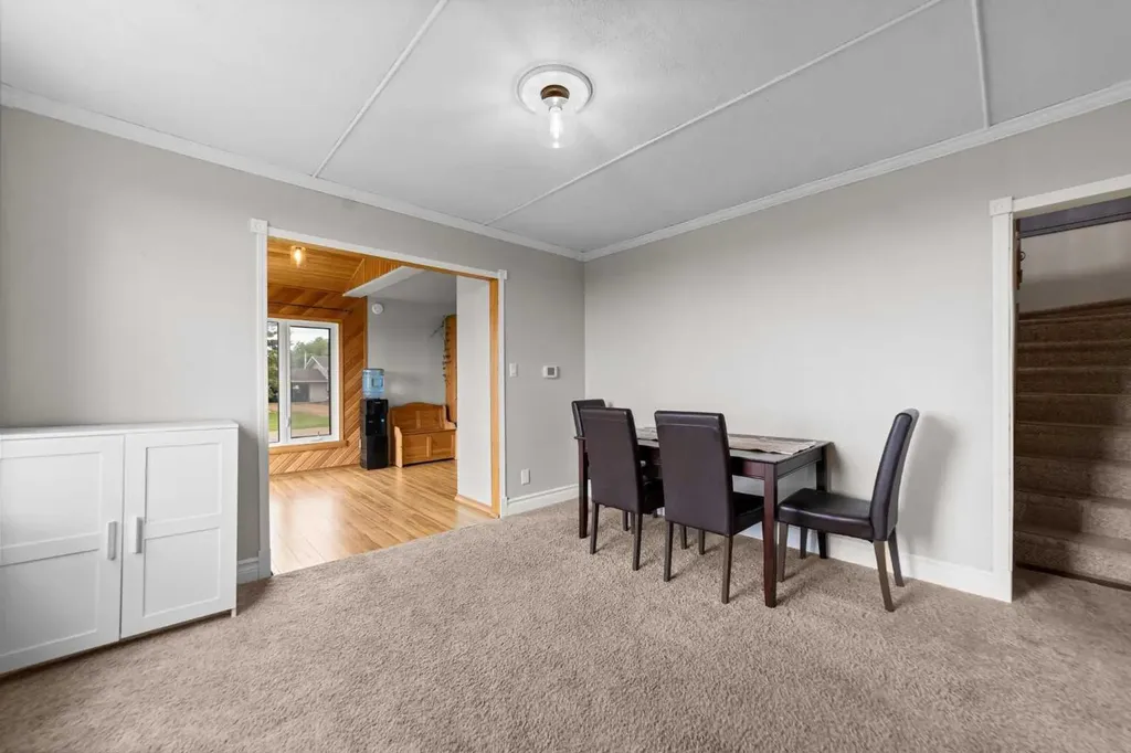 417 Hanson Street Bawlf AB T0B0J0