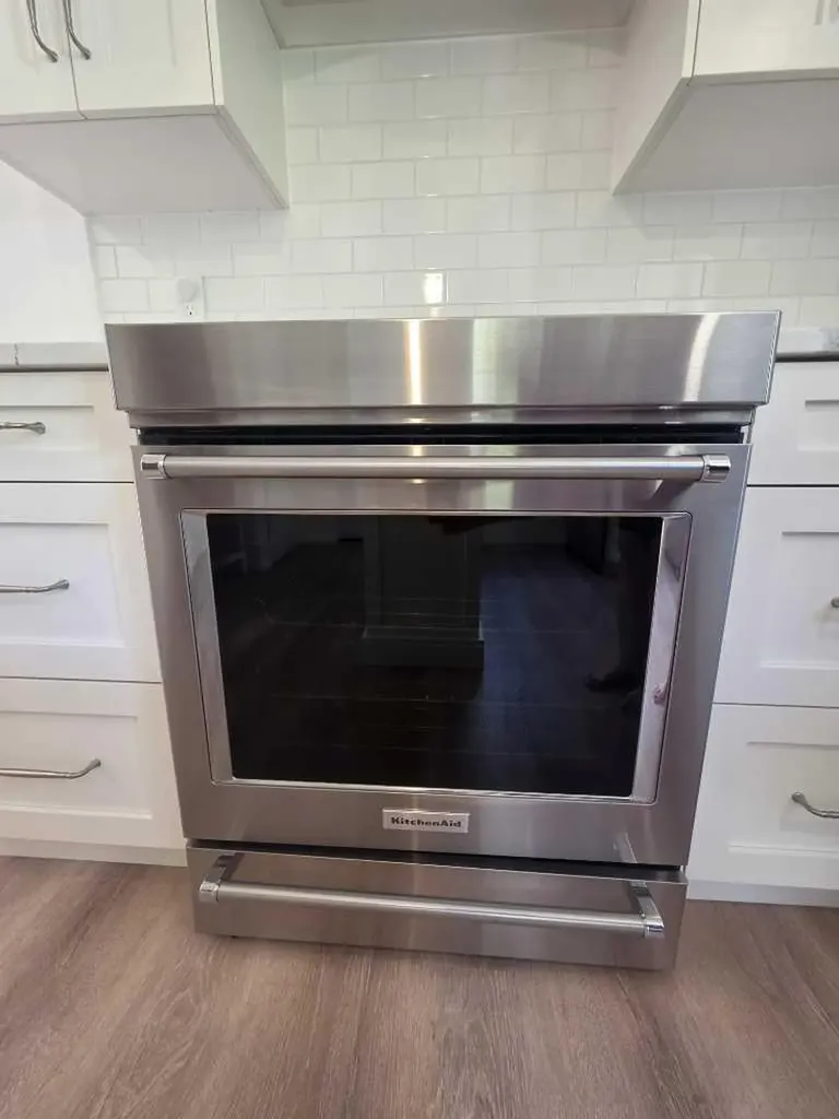 4927 50 Street Amisk AB T0B 1B0
