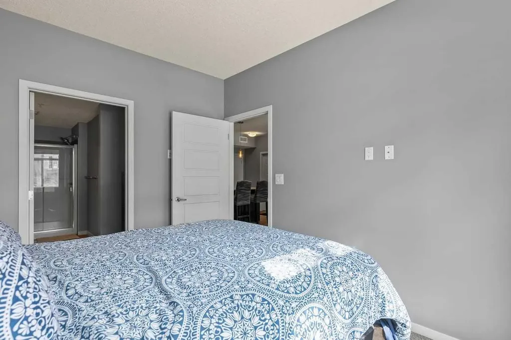 6703 New Brighton Avenue SE Calgary AB T2Z 5C8