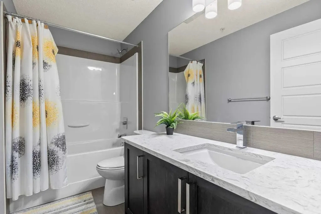 6703 New Brighton Avenue SE Calgary AB T2Z 5C8