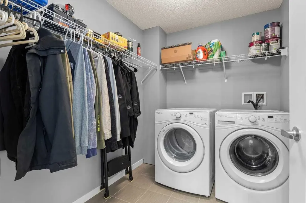 6703 New Brighton Avenue SE Calgary AB T2Z 5C8