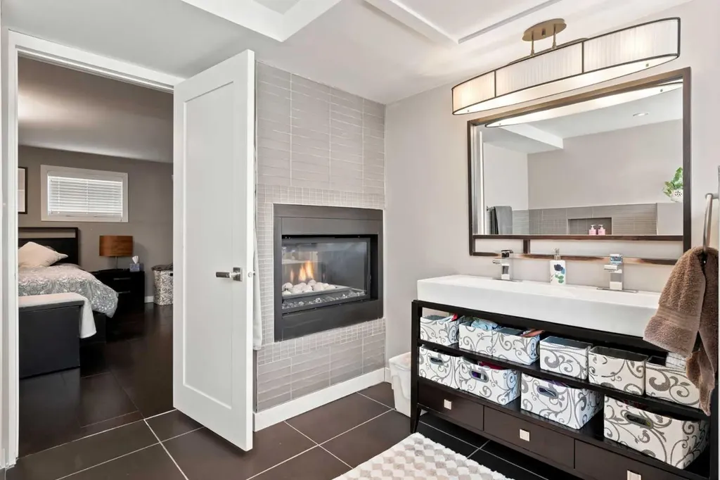 1016 Pensdale Crescent SE Calgary AB T2A 2G1