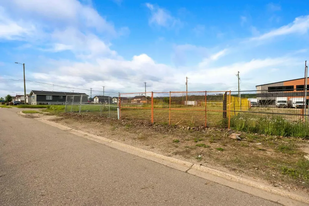 7310 Bulyea Avenue Fort Mcmurray AB T9H 1B5