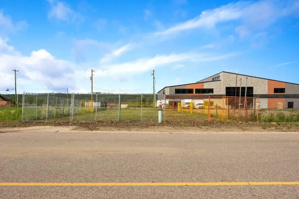 7310 Bulyea Avenue Fort Mcmurray AB T9H 1B5