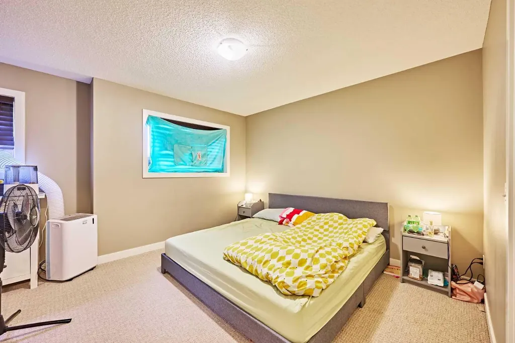 31 Pantego Lane NW Calgary AB T3K 0T1