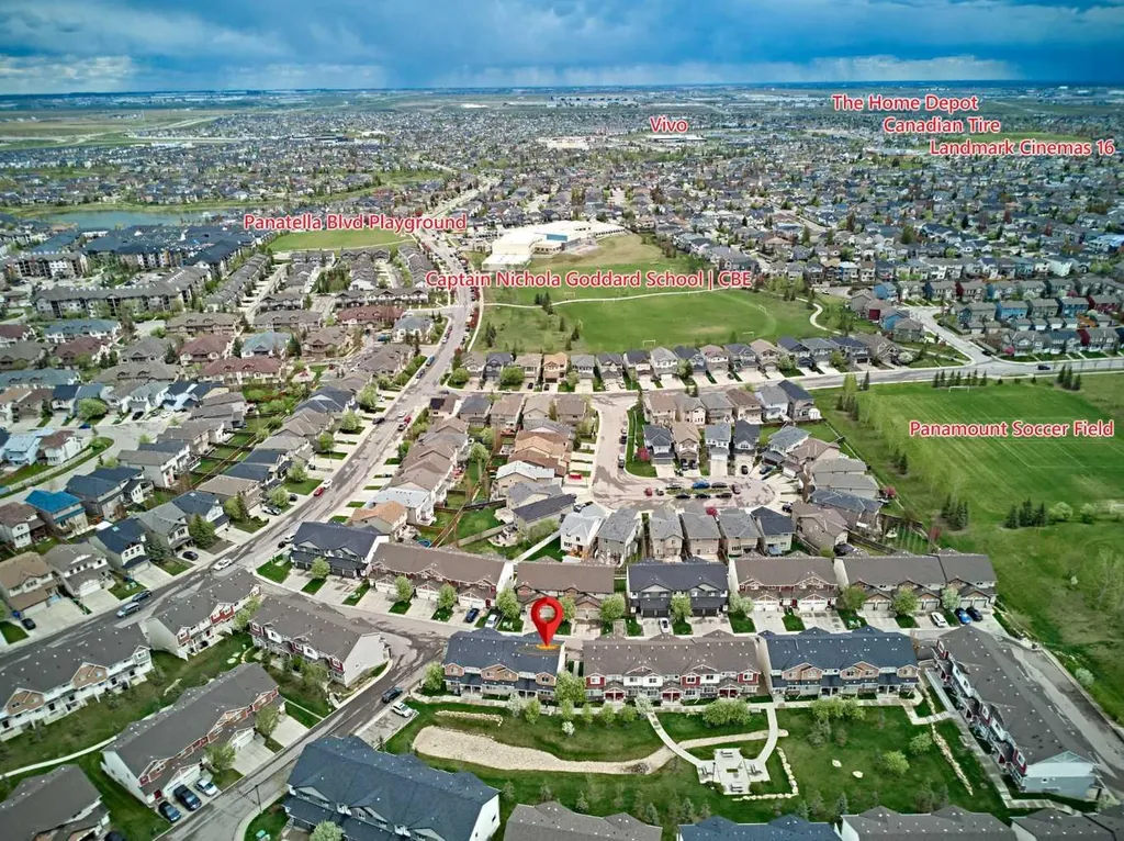 31 Pantego Lane NW Calgary AB T3K 0T1