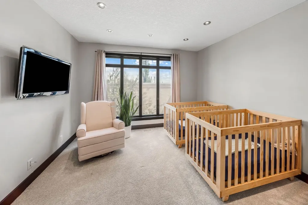 1625 34 Avenue SW Calgary AB T2T 2B5