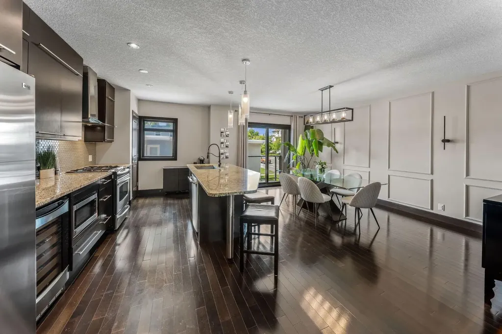 1625 34 Avenue SW Calgary AB T2T 2B5
