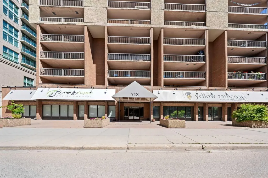 718 12 Avenue SW Calgary AB T2R 0H7