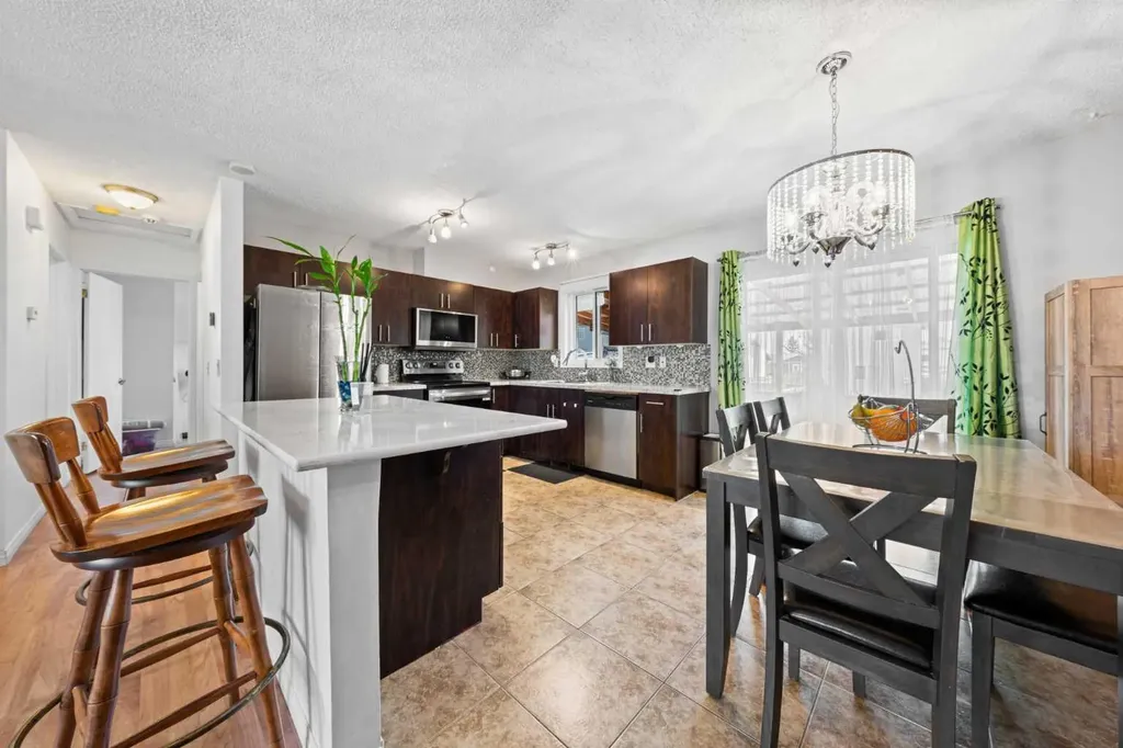 143 Castlebrook Rise NE Calgary AB T3J 1Y3
