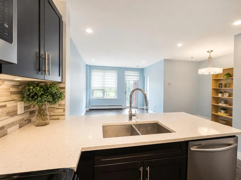 955 Mcpherson Road NE Calgary AB T2E 6V3
