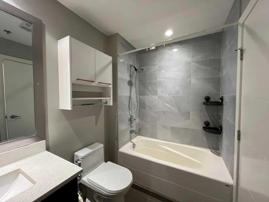 955 Mcpherson Road NE Calgary AB T2E 6V3