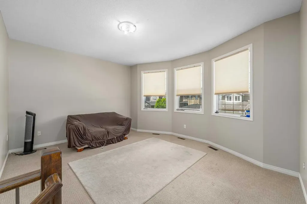 578 Luxstone Landing SW Airdrie AB T4B 0C7