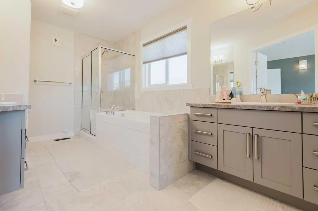 8805 85a Avenue Grande Prairie AB T8X0R4