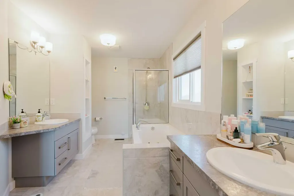 8805 85a Avenue Grande Prairie AB T8X0R4