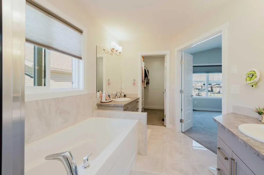 8805 85a Avenue Grande Prairie AB T8X0R4