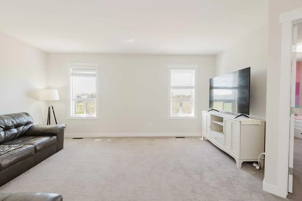 8805 85a Avenue Grande Prairie AB T8X0R4