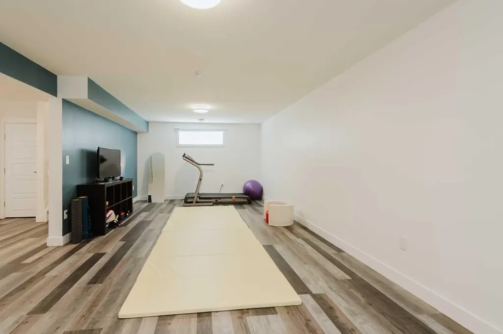 8805 85a Avenue Grande Prairie AB T8X0R4