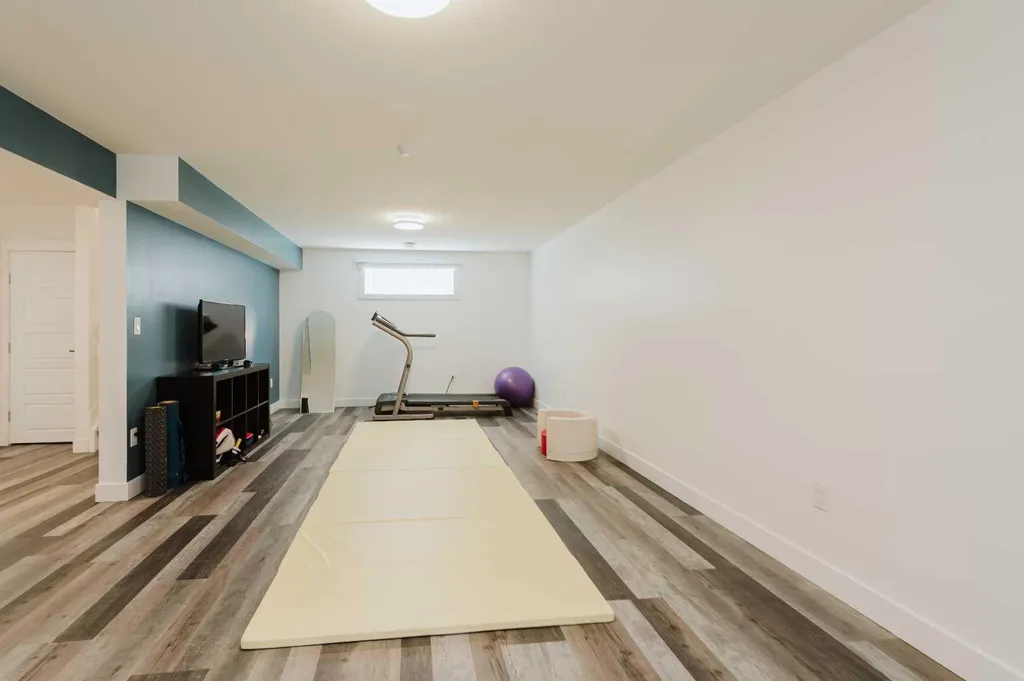 8805 85a Avenue Grande Prairie AB T8X0R4