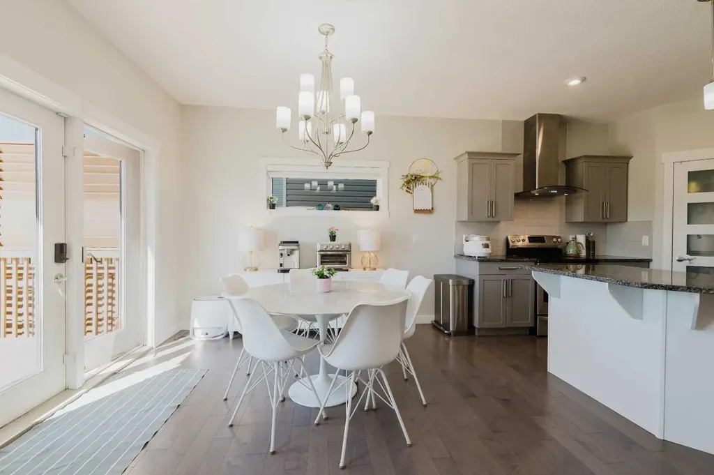 8805 85a Avenue Grande Prairie AB T8X0R4