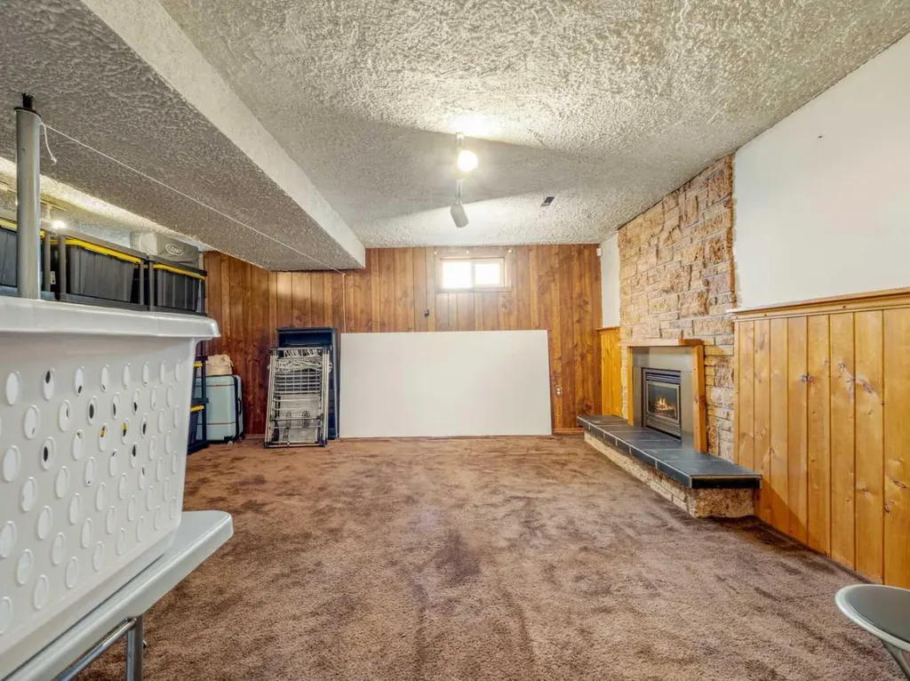 506 10 Street Fort Macleod AB T0L0Z0