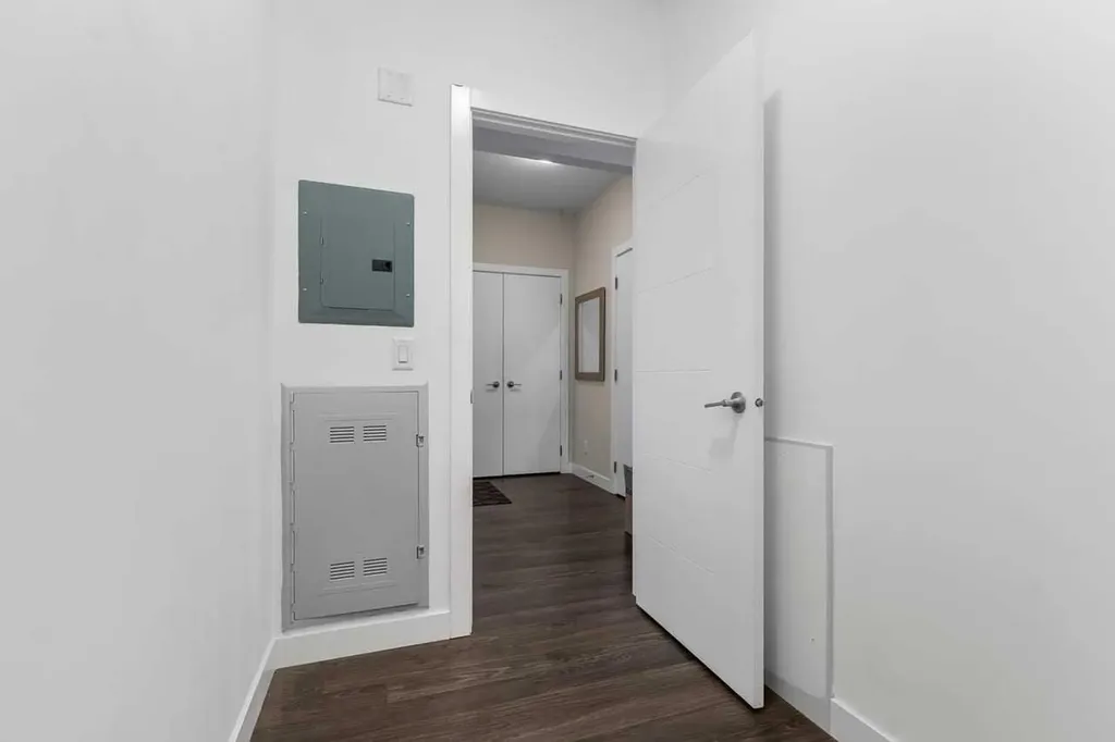 8 Sage Hill Terrace NW Calgary AB T3R0W5