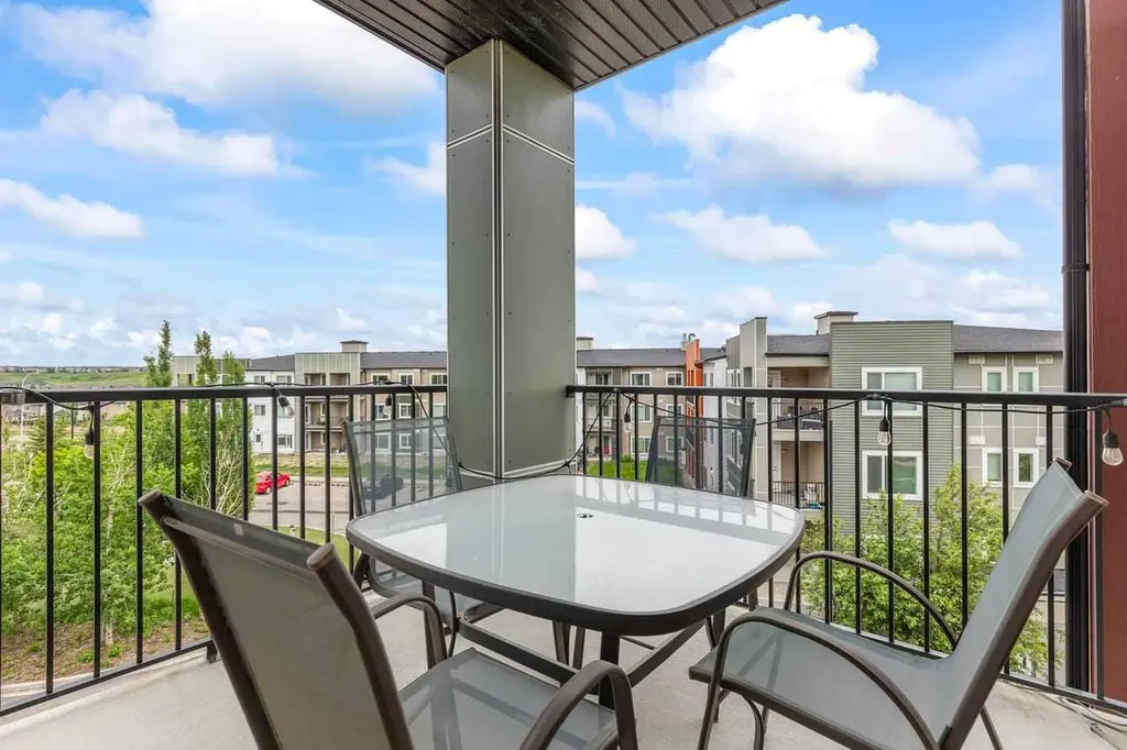 8 Sage Hill Terrace NW Calgary AB T3R0W5