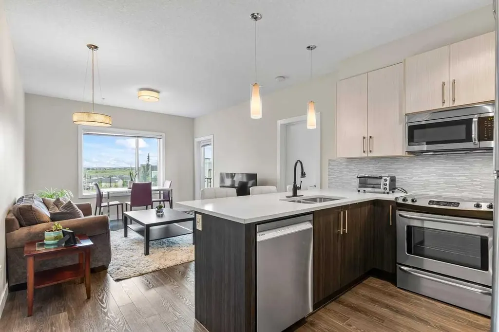 8 Sage Hill Terrace NW Calgary AB T3R0W5