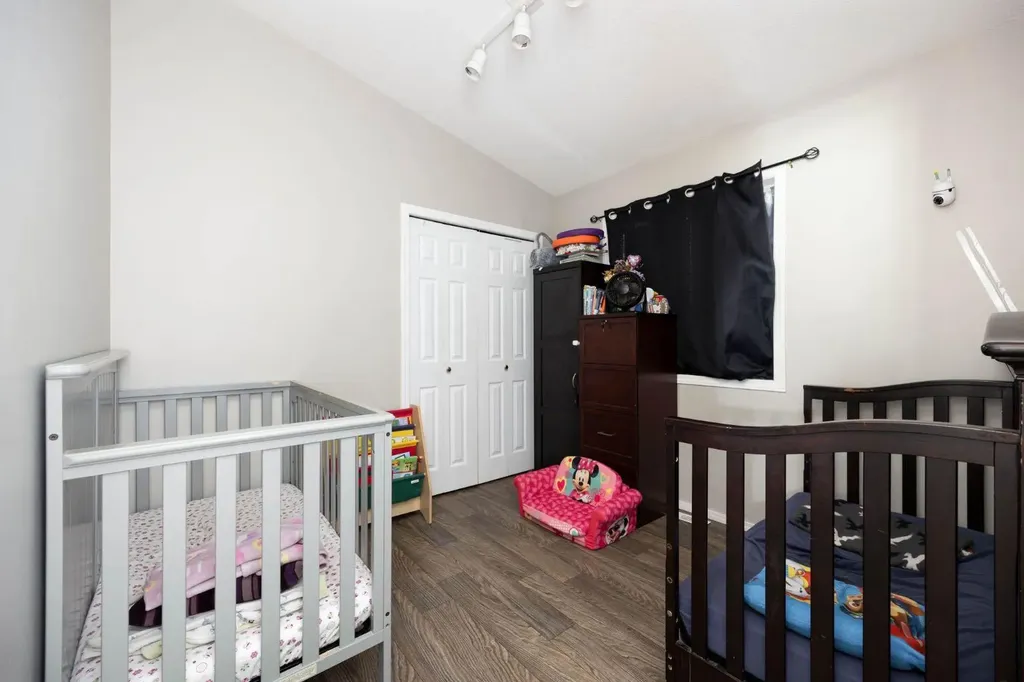 227 Warren Road Fort Mcmurray AB T9H 5J9