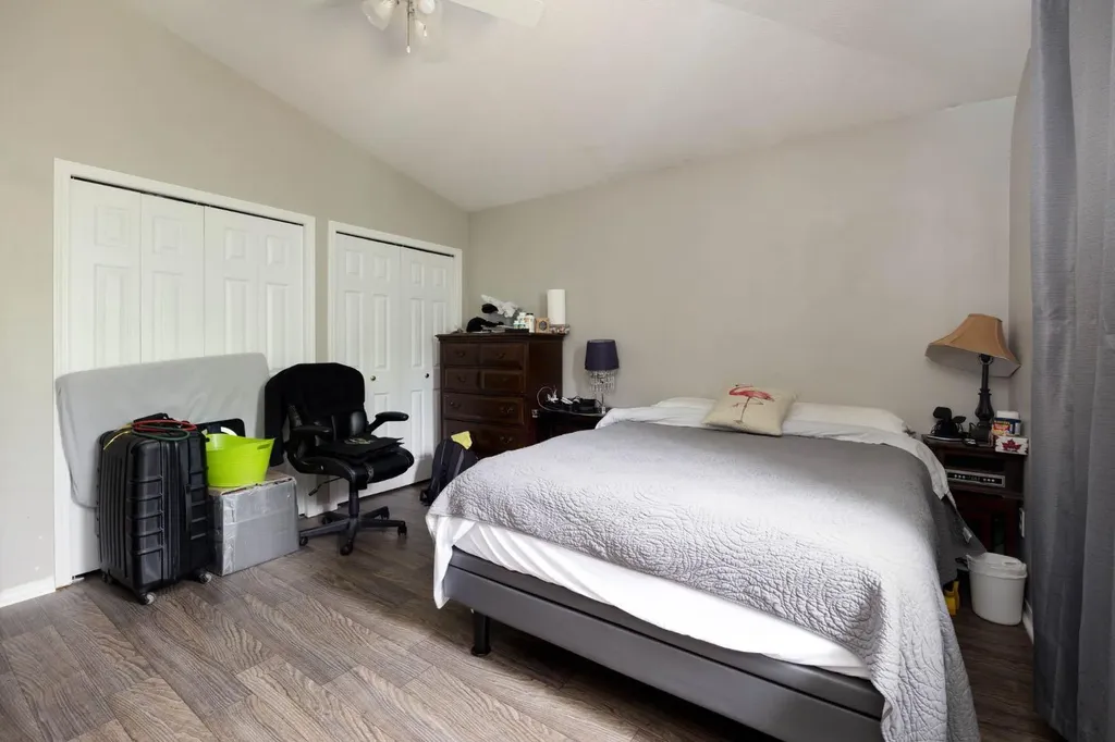227 Warren Road Fort Mcmurray AB T9H 5J9