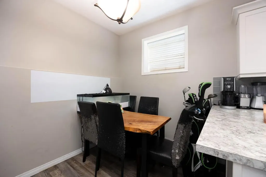 227 Warren Road Fort Mcmurray AB T9H 5J9
