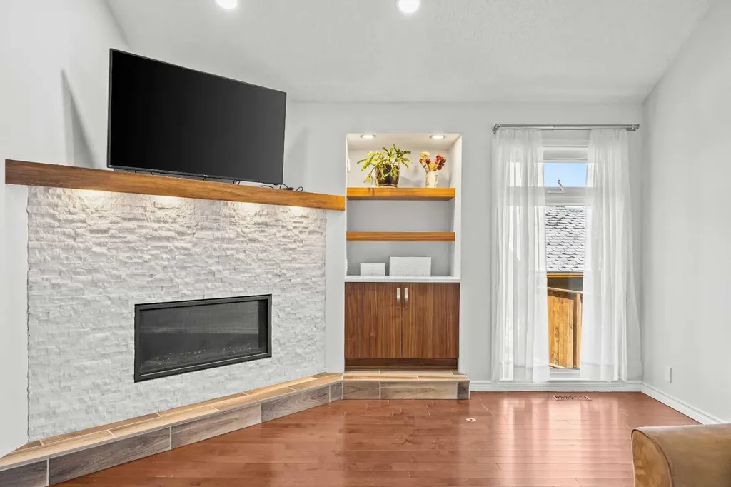 151 Ranchview Place NW Calgary AB T3G 1H7