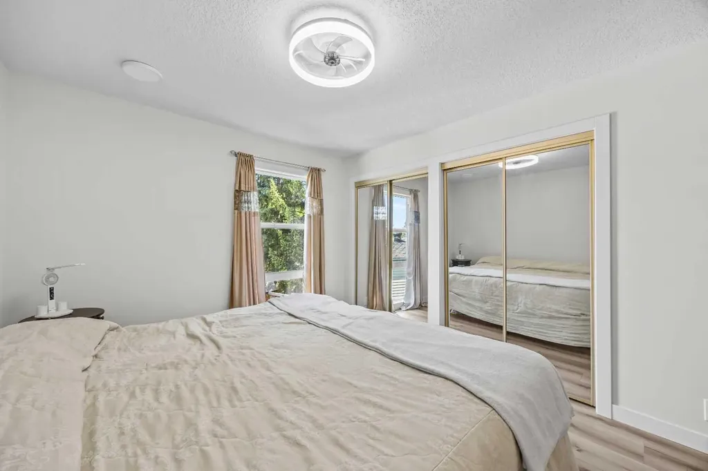 151 Ranchview Place NW Calgary AB T3G 1H7