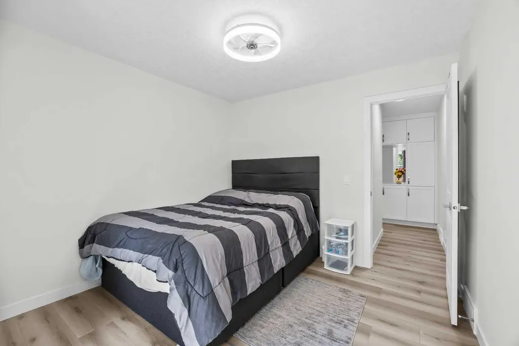 151 Ranchview Place NW Calgary AB T3G 1H7
