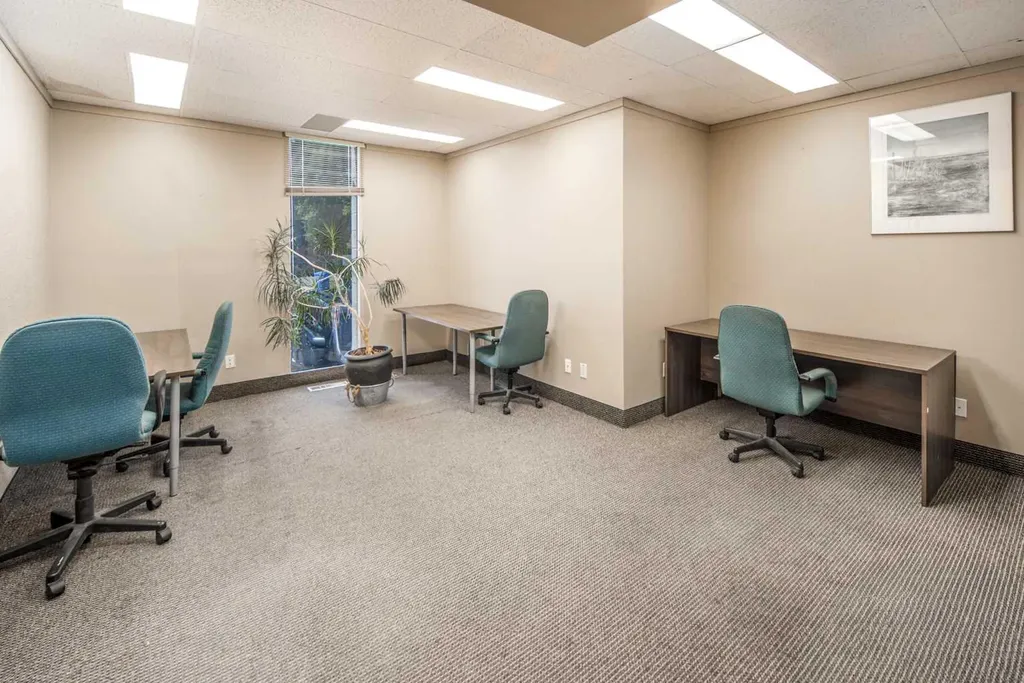 625 14 Street NW Calgary AB T2N 2A1