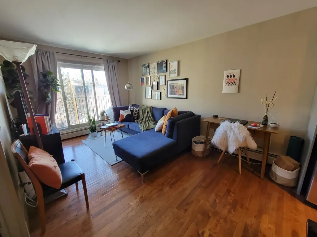 410 1 Avenue NE Calgary AB T2E 0B4