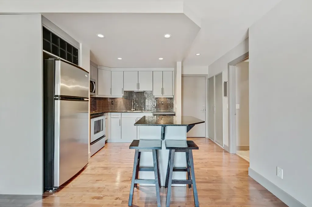410 1 Avenue NE Calgary AB T2E 0B4