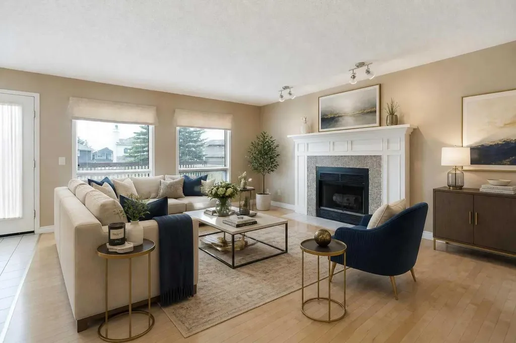 561 Woodbine Boulevard SW Calgary AB T2W 4P5