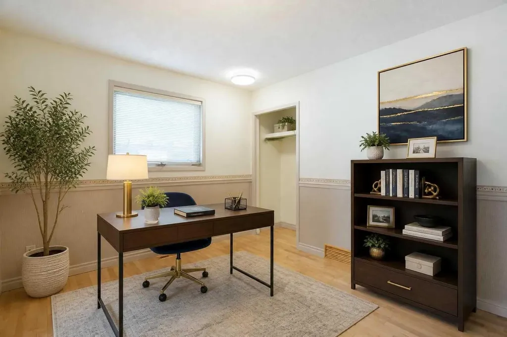 561 Woodbine Boulevard SW Calgary AB T2W 4P5
