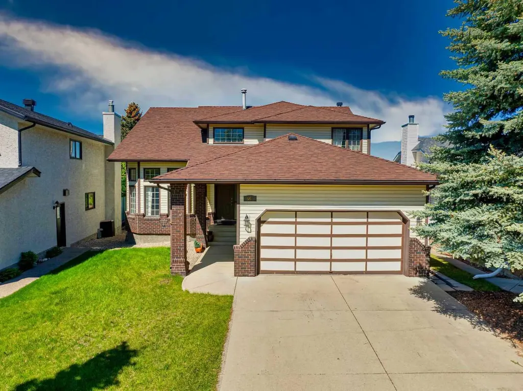 561 Woodbine Boulevard SW Calgary AB T2W 4P5