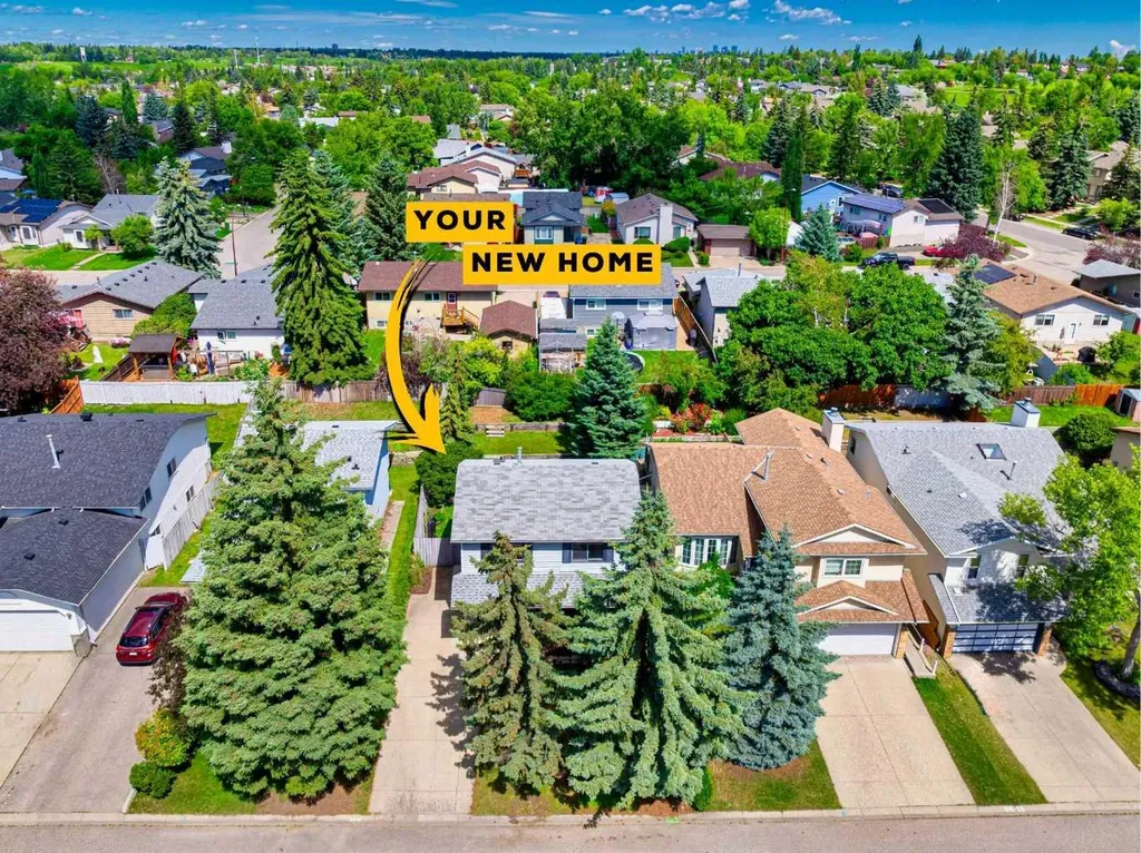 56 Deersaxon Circle SE Calgary AB T2J 6R5
