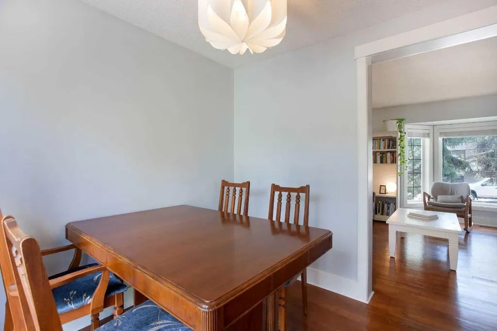 56 Deersaxon Circle SE Calgary AB T2J 6R5
