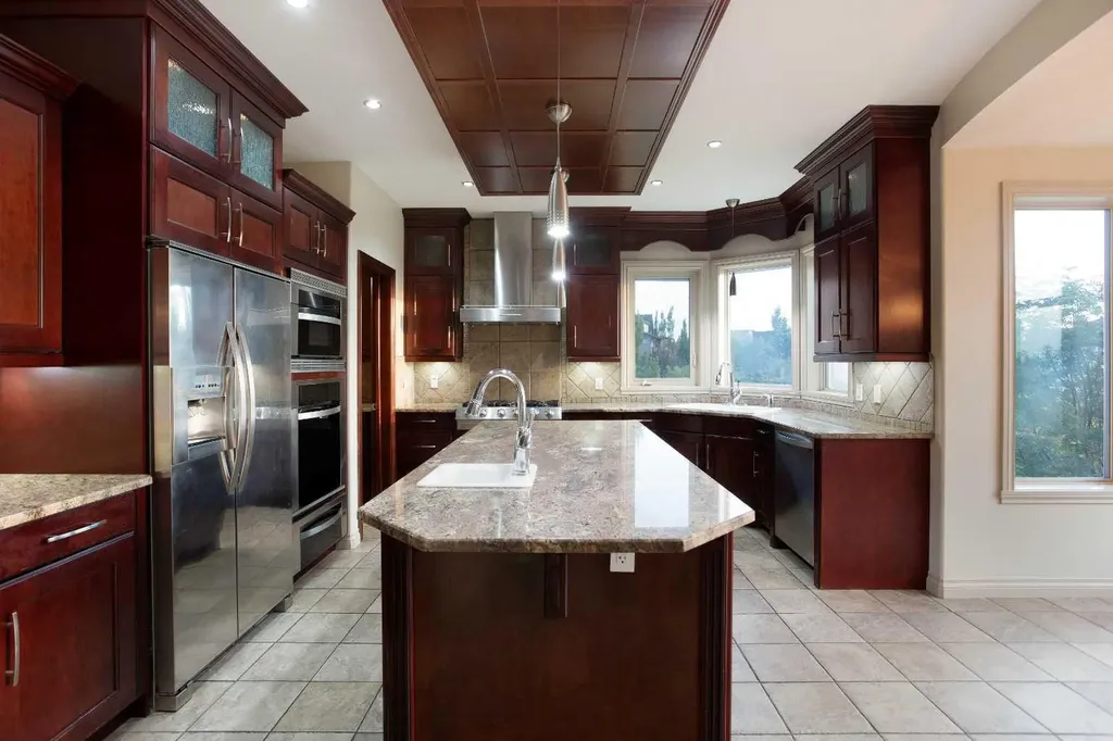 135 Coopers Hill SW Airdrie AB T4B 3B8