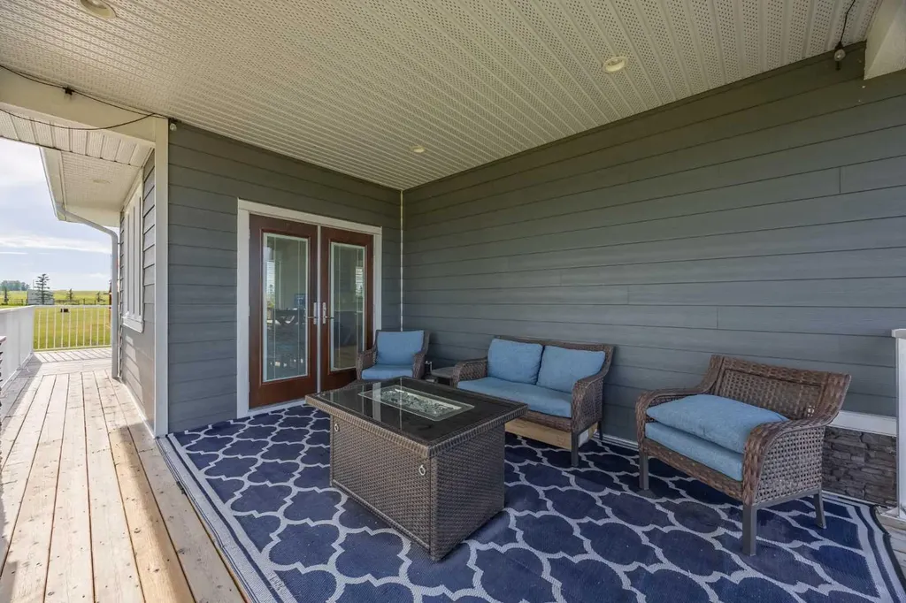 349053 Tamarack Drive E Rural Foothills County AB T1S 5B8