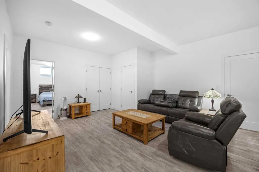 349053 Tamarack Drive E Rural Foothills County AB T1S 5B8